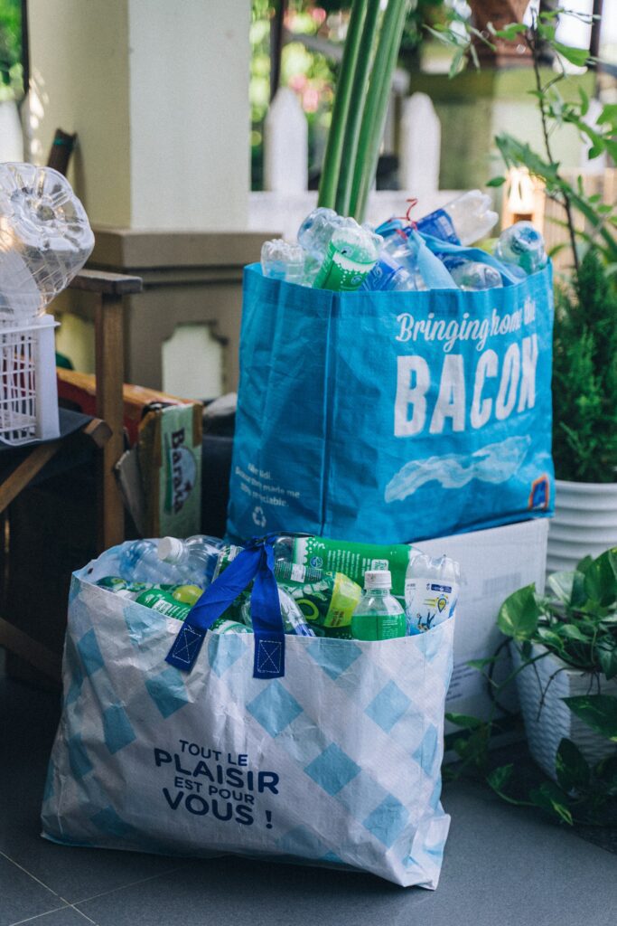5 of the Best Advantages of Plastic Bags for Packaging Goods